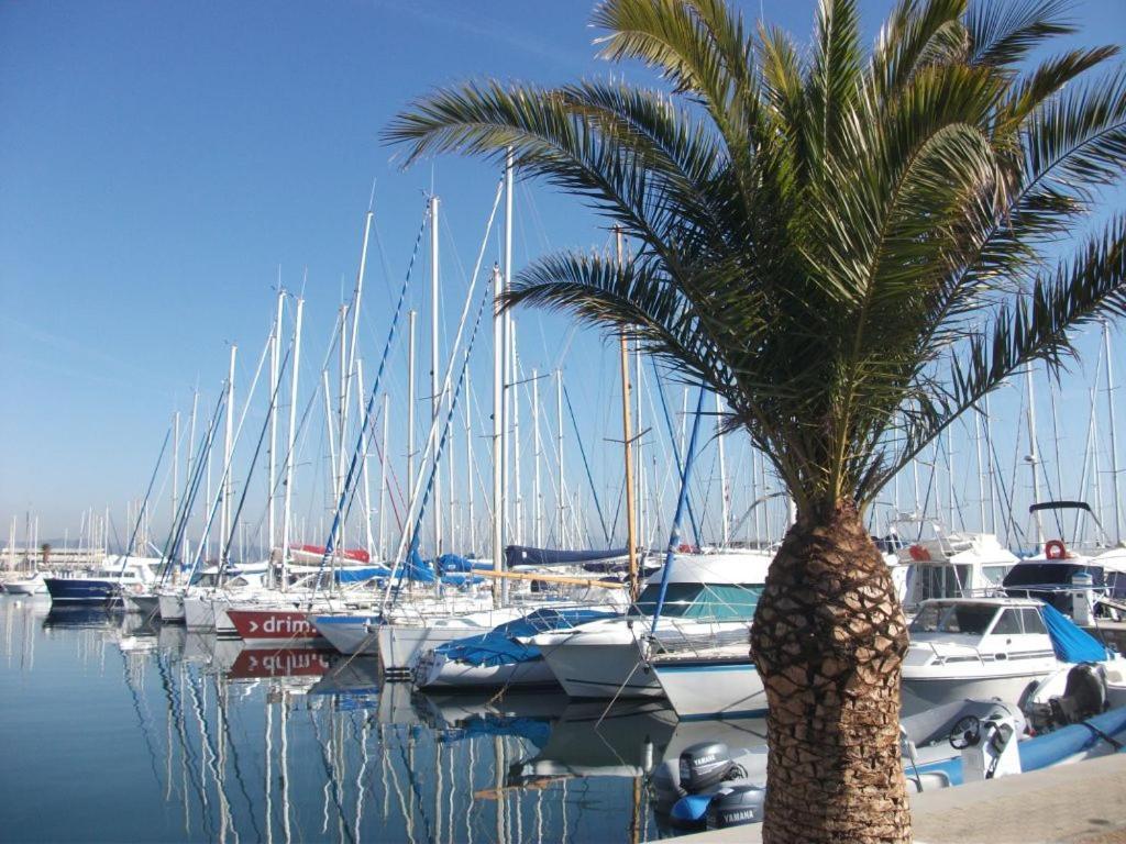 Port De Hyeres L'Etoile Marine Apartman Kültér fotó